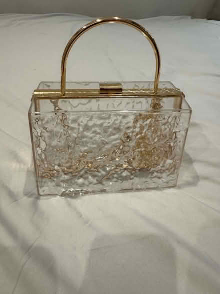 Photo of free Transparent purse used only once (Ealing Broadway W7) #1