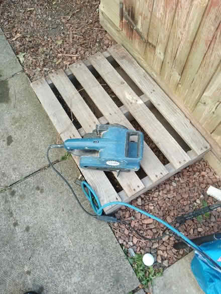 Photo of free Belt sander (Pilton EH4) #2