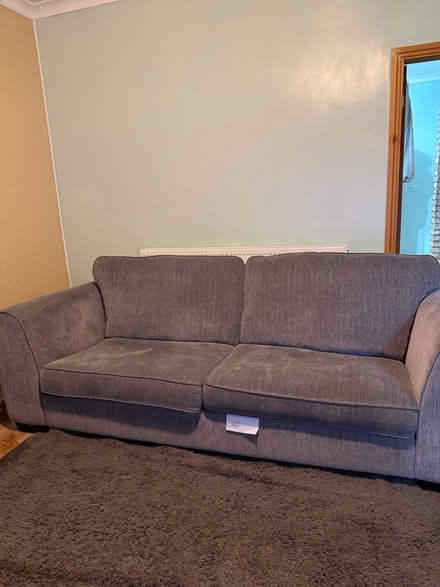 Photo of free Sofa (WN5) #2
