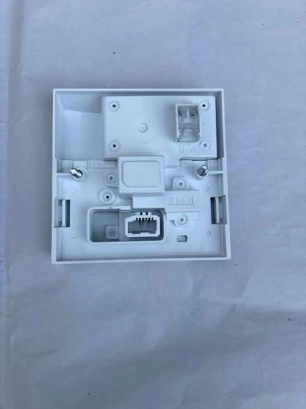 Photo of free RJ11 Landline Telefon Openreach Master socket 5C (Queen Edith's Ward CB1) #2