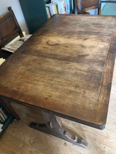 Photo of free oak extendable dining table and 6 chairs (South Oxfordshire RG4) #4