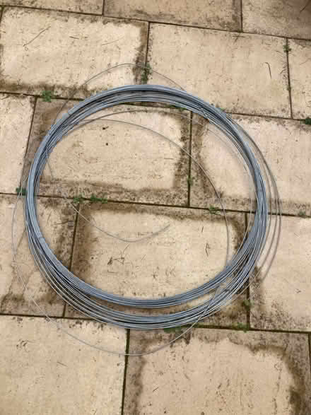 Photo of free Galvanised wire (Panshanger AL7) #1