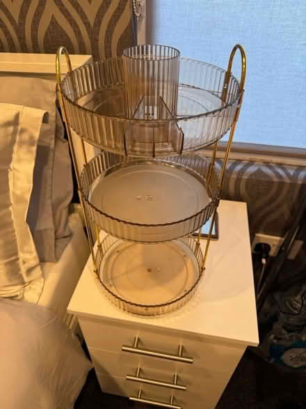Photo of free Makeup organizer (Ealing Broadway W7) #2