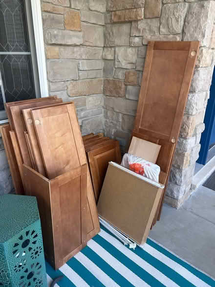Photo of free kitchen cabinet doors (North Wheaton) #4