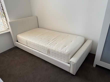 Photo of free Single bed (Leeming) #1