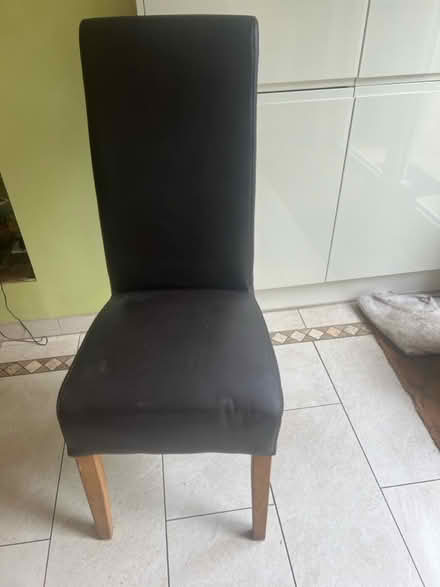 Photo of free Dining room chair (SE6) #1
