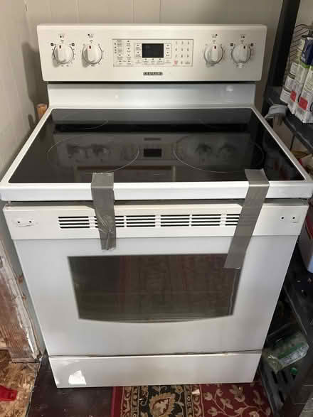 Photo of free Electric Stove (Works) (48239) #1