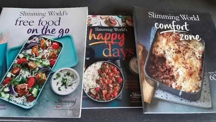 Photo of free Slimming World recipe books (Smiths Estate OX28) #1