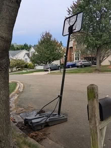 Photo of free Basketball hoop (Germantown, 20874) #1