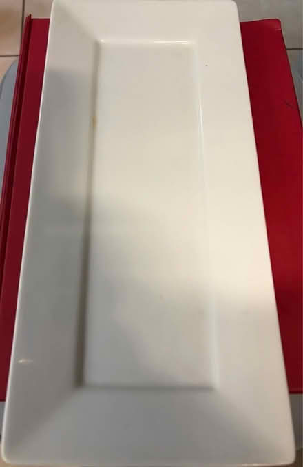 Photo of free 1. White sandwich Plate (Westbury BA13) #1