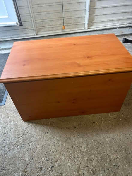 Photo of free Ottoman (Buckfastleigh TQ11) #1