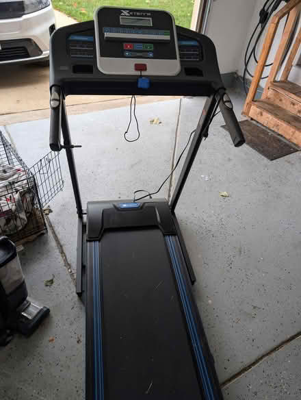 Photo of free Treadmill (Leesburg (Exeter subdivision)) #1