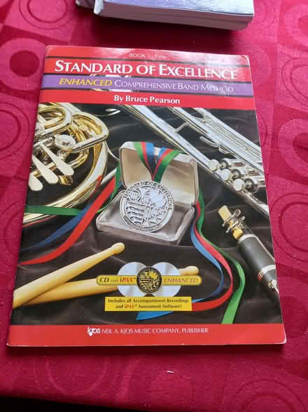 Photo of free physic, maths and music books (Smiths Estate OX28) #1