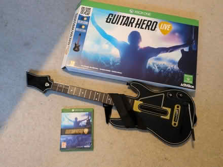 Photo of free Xbox one guitar hero (RG4) #1