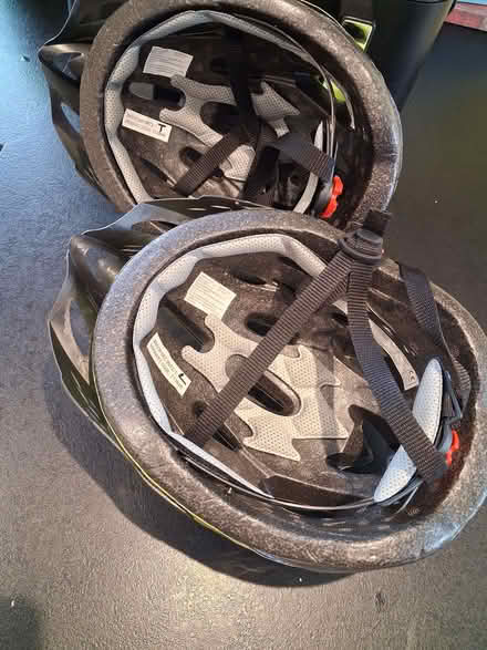 Photo of free 1 Unisex Cycling Helmets (Brickhill MK41) #3