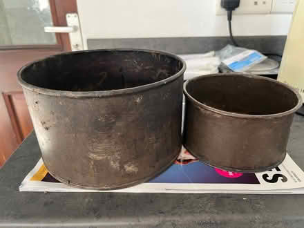 Photo of free Two Vintage Cake Tins (Wirksworth DE4) #2