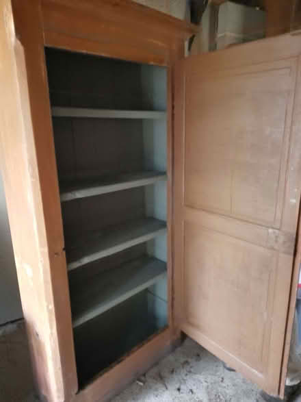 Photo of free Cupboard with shelves (Bettws-y-crwyn LD7) #2