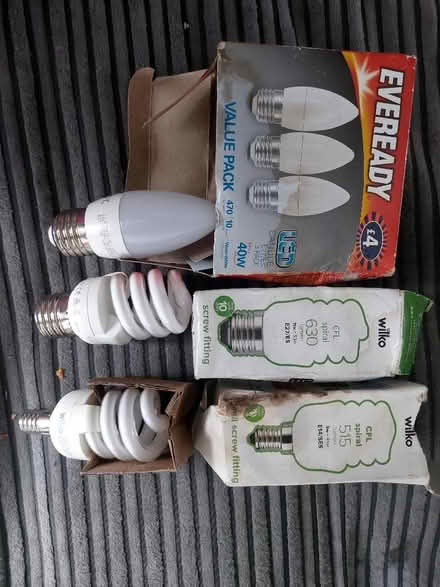 Photo of free Energy saving light bulbs, screw (Sible Hedingham CO9) #1