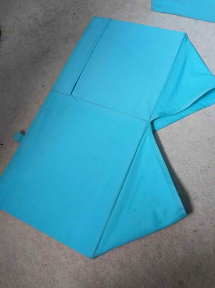 Photo of free IKEA storage boxes X5 blue (RG4) #2