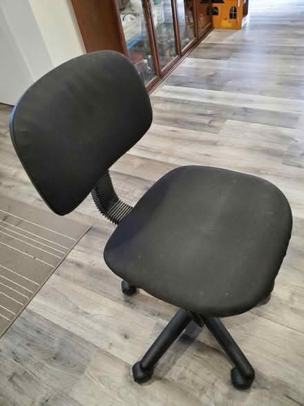 Photo of free Classic Office Chair black (Gloucester) #3
