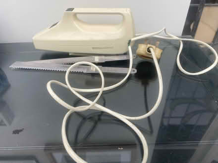Photo of free Electric knife (Wanstead E11) #1