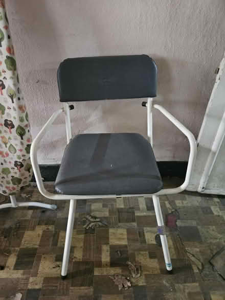 Photo of free Commode (SY11) #1