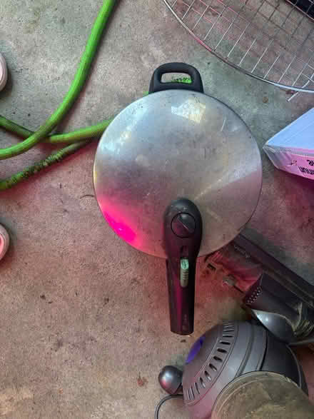 Photo of free Pressure Cooker (Union City) #1