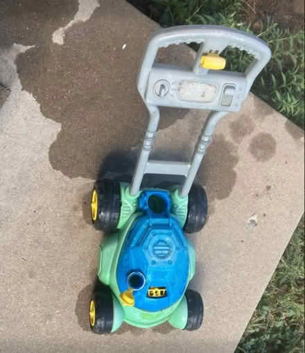 Photo of free Kids lawn mower (Montebello) #1