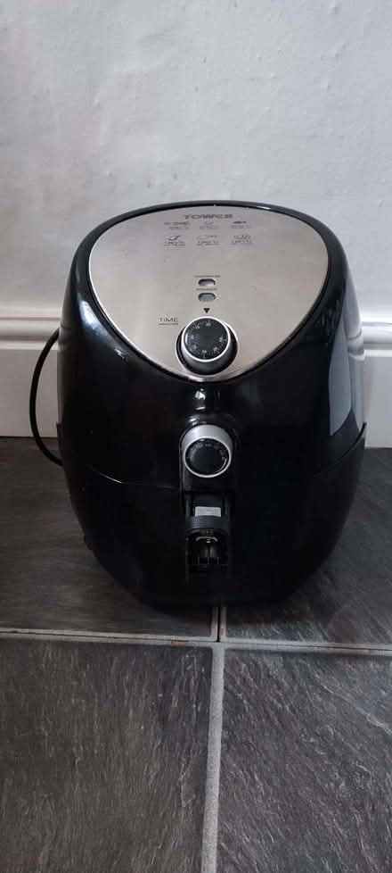 Photo of free Tower T17021 air fryer (Dalry EH11) #1