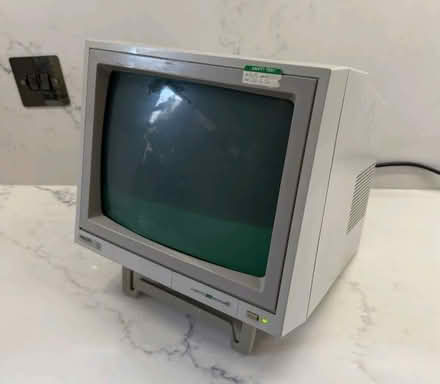 Photo of Old computer monitors & computers / TVs / phones (Norcross FY5) #1