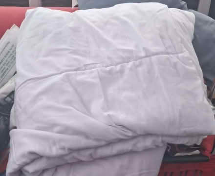 Photo of free 7.5 tog duvet (Cleveleys FY5) #1