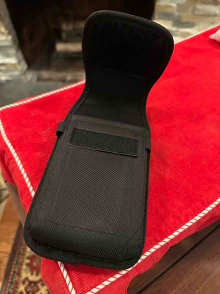 Photo of free iPhone belt-clip case (new) (Falls Church City) #3