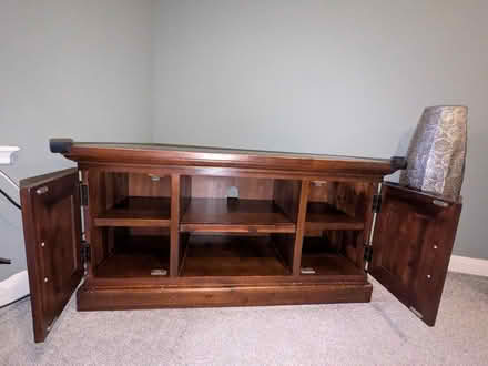 Photo of free TV unit (G75 9fw) #3