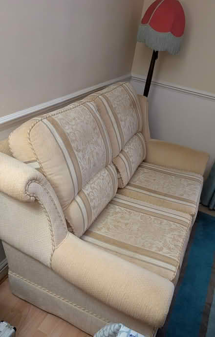 Photo of free 2 seater comfortable sofa (South reading RG2) #2