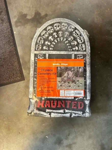 Photo of free small box of Halloween decs (Moraga) #2