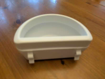 Photo of free Pet Food bowl (Chesham Bois HP6) #1