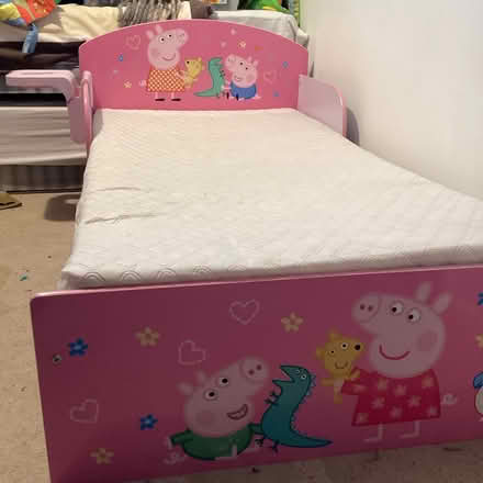 Photo of free Pepper Pig Child’s bed (Bedford MK41) #1