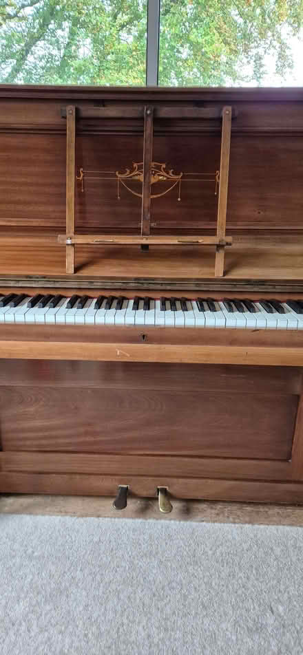 Photo of free Piano (Hornby LA2) #1