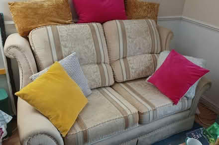 Photo of free 2 seater comfortable sofa (South reading RG2) #1