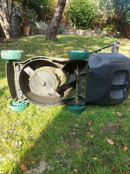 Photo of free Black and Decker lawn mower (Teddington TW11) #2