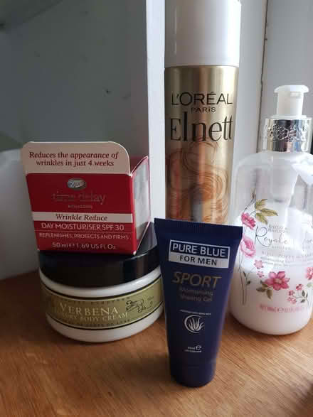 Photo of free Toiletries (Kendal LA9) #3
