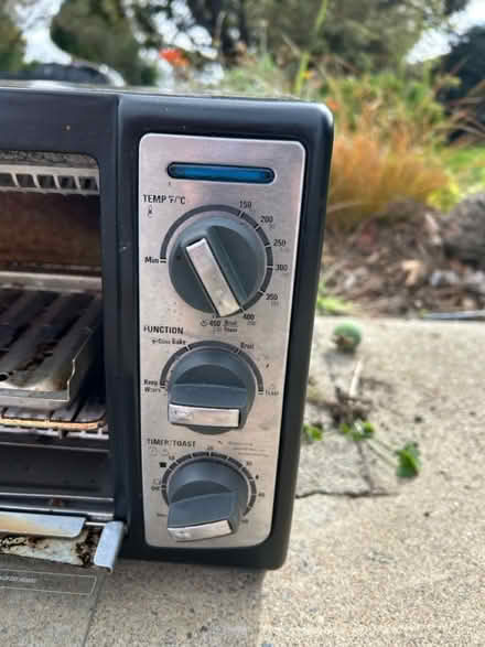 Photo of free TABKETOP TOASTer OVEN (Fremont) #1