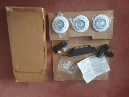 Photo of free New Set of 3 eyeball downlighters boxed (The Rock TF3) #1