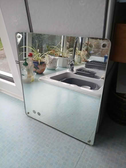 Photo of free Small Mirror (S17 (Dore)) #1