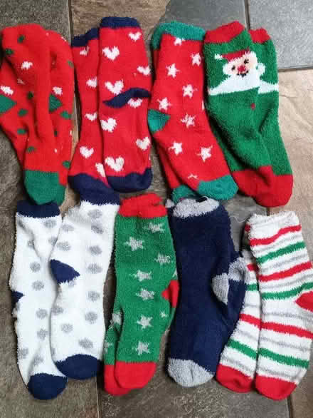 Photo of free Fluffy socks and Christmas fluffy socks (Walnut Tree MK7) #3