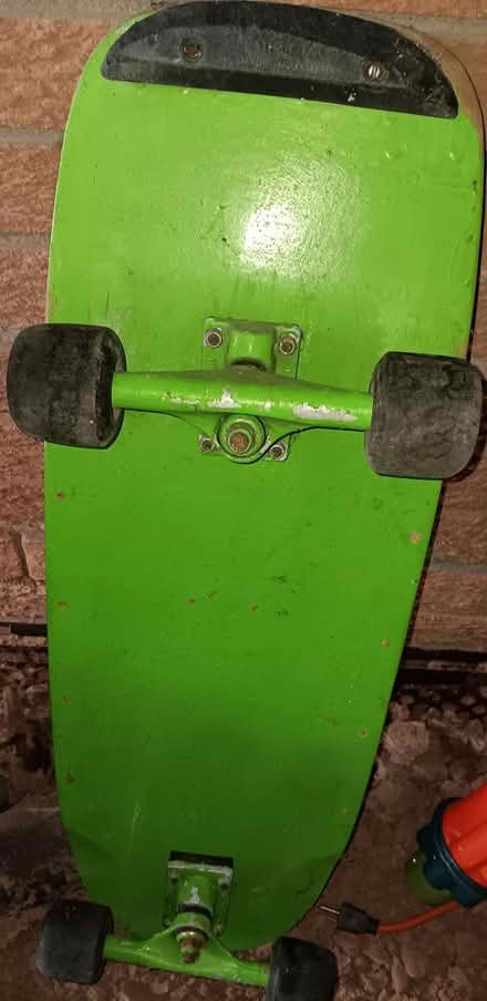Photo of free Skate board (burlington) #1