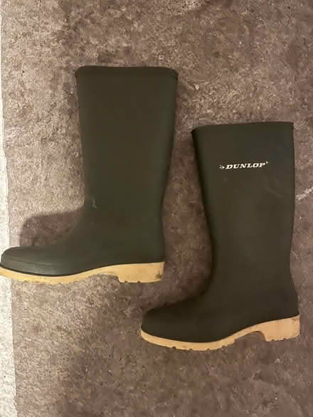 Photo of free Dunlop wellies size 3 (Fairfield Park) #2