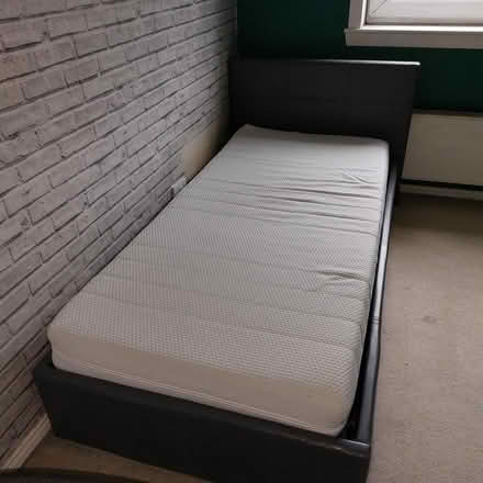 Photo of free Bedroom furniture (Cumbernauld G67) #4