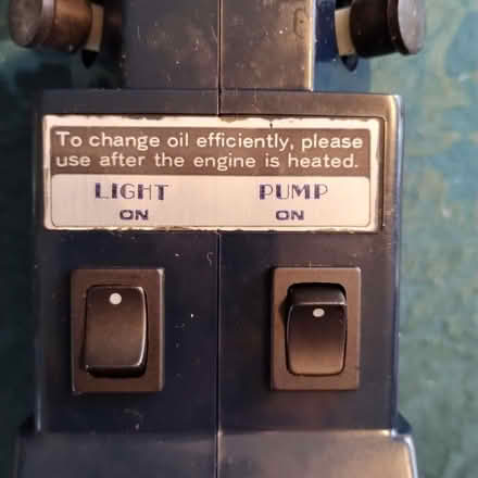 Photo of free An Oil Change Kit (Rayleigh SS6) #2