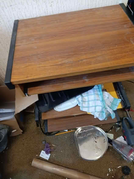 Photo of free Workstation / computer desk (New Park HG1) #1